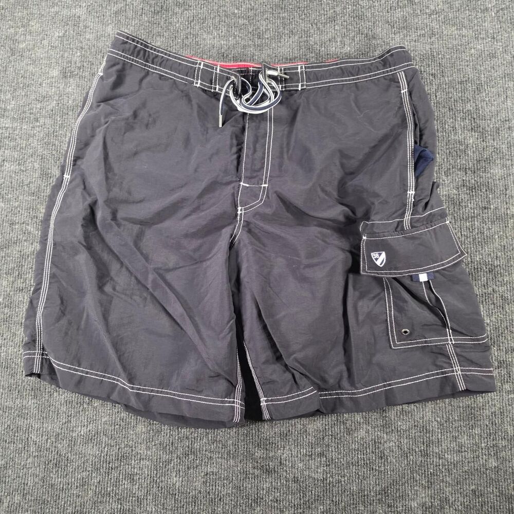 Cremieux Men's Black and White Shorts